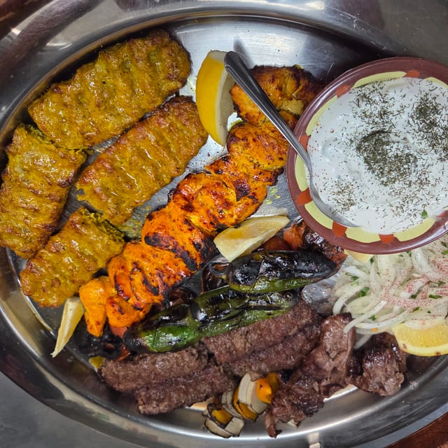 Kabob Platter (2 Guests).