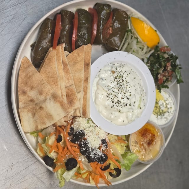 Mixed Mezze Plate.